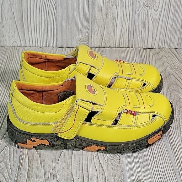 TMA Eyes Hand Stitched Leather Shoes Yellow Womens Size 8.5 NEW - Picture 3 of 15